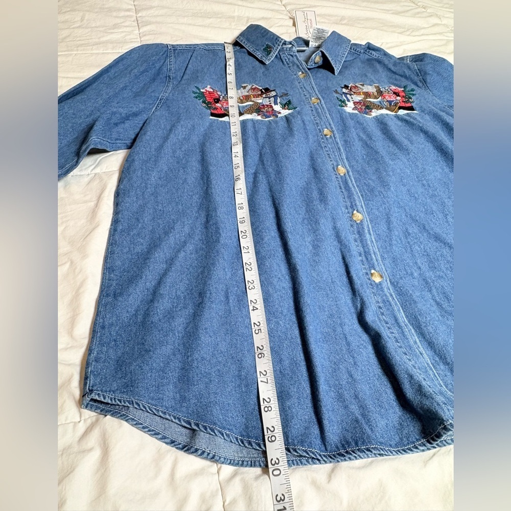 Bobbie Brooks Blue Denim Shirt with Embroidered Christmas Teddy Bears Size 18/20 - Picture 10 of 16